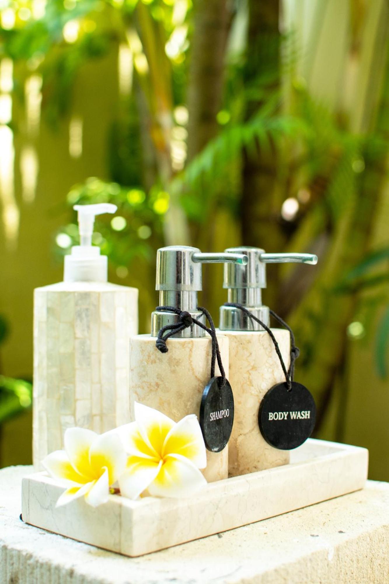 Villa Sitara, Sitara Villa Group Seminyak  Luaran gambar