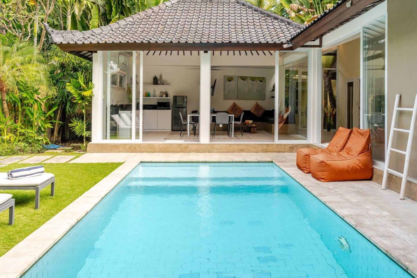 Villa Sitara, Sitara Villa Group Seminyak  Luaran gambar